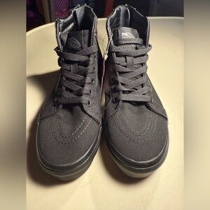 Vans sk8 hi Triple Black Size 3 Kids